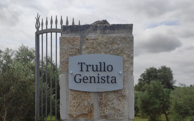 Gateway to Trullo Genista